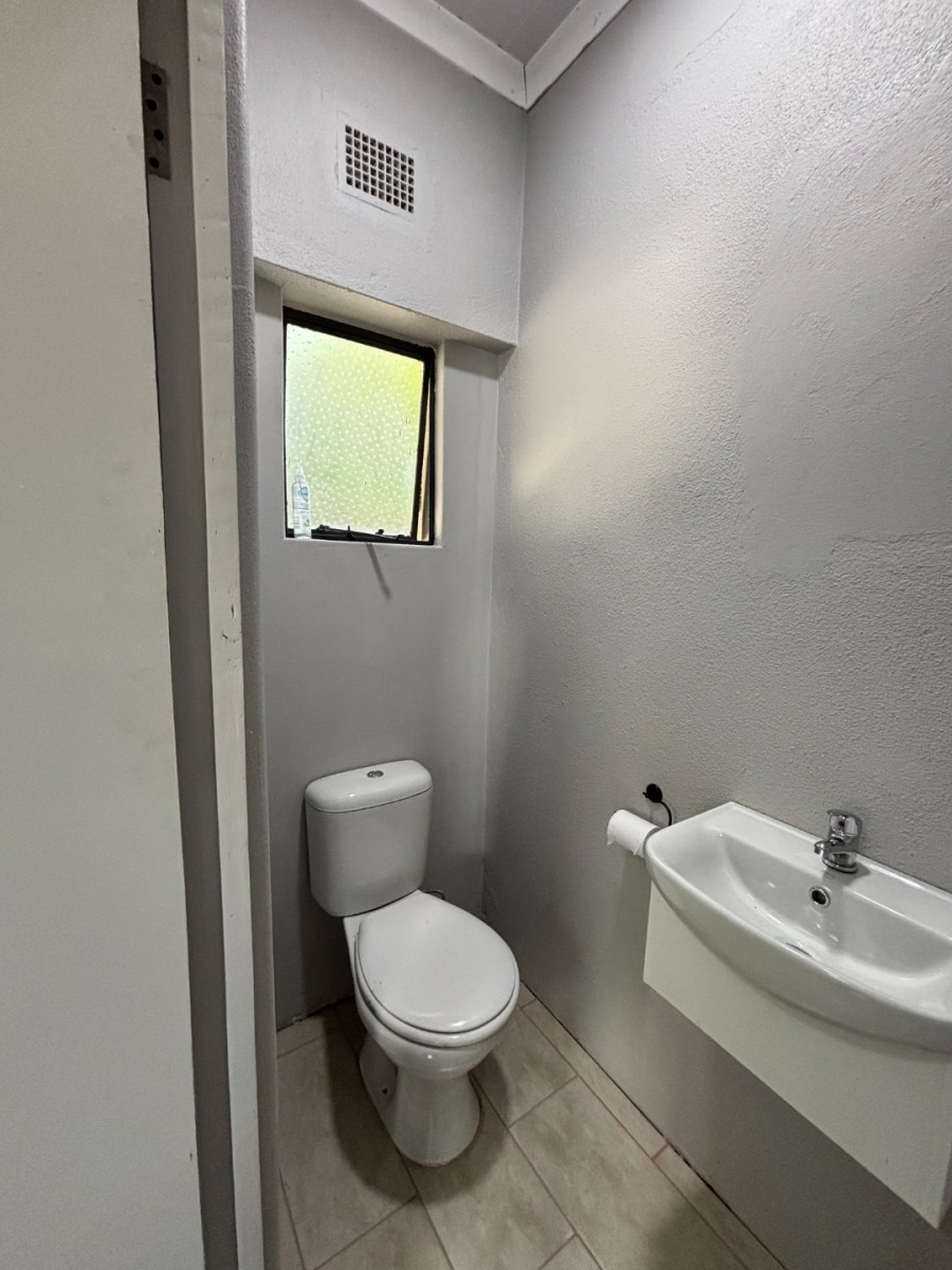 To Let 1 Bedroom Property for Rent in Townsend Estate Western Cape